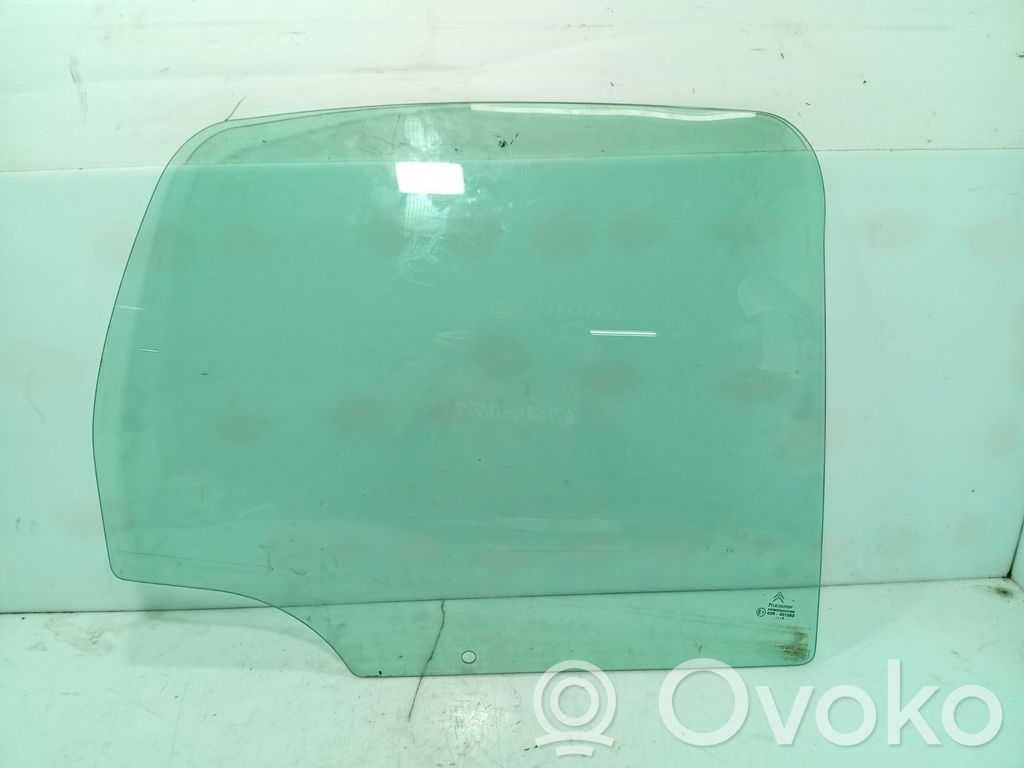Citroen C3 Pagrindinis galinių durų stiklas 