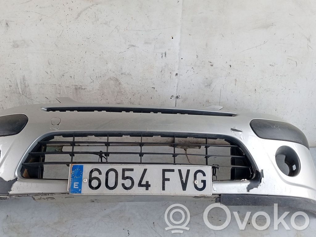 Front bumper   7401X1