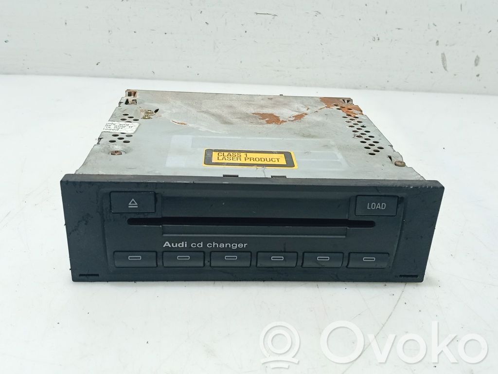 Audi A4 S4 B6 8E 8H HiFi Audio sound control unit 
