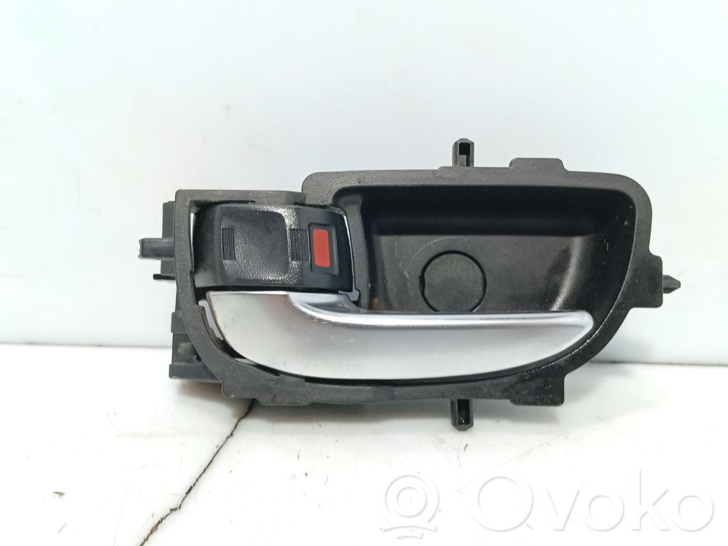 Toyota Auris E180 Manecilla interna puerta trasera 