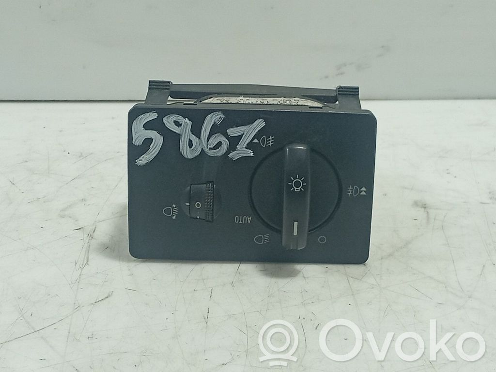 Panel lighting control switch   1356216,6S6T13A024AA