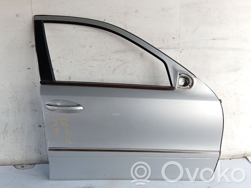 Mercedes-Benz E W211 Puerta delantera 