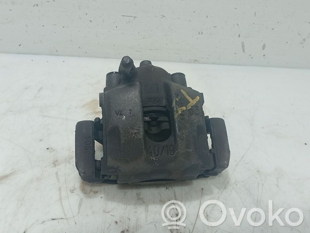 BMW 3 E46 Задний суппорт 