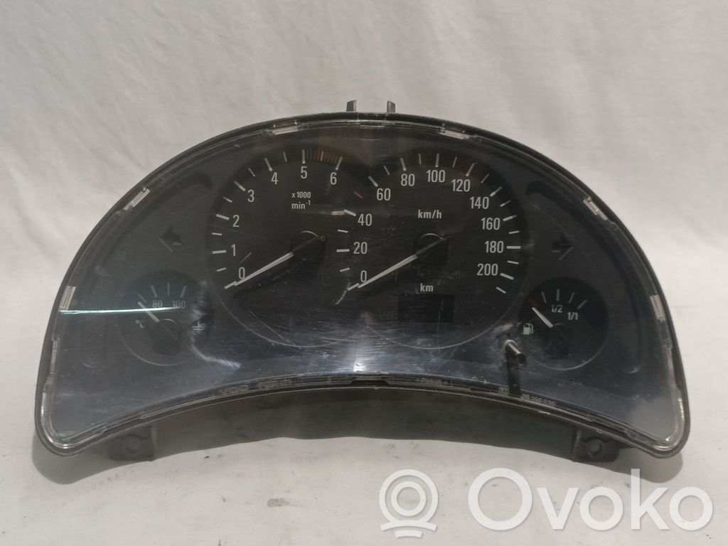 Opel Corsa C Licznik / Prędkościomierz 