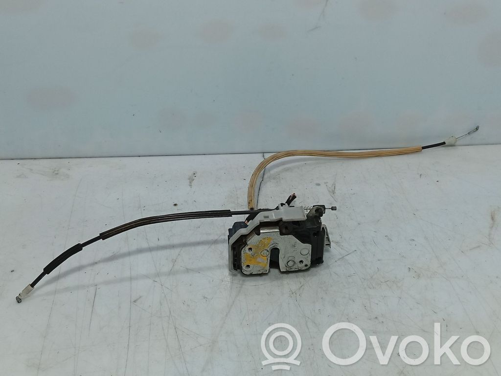Fiat Bravo Etuoven lukko 