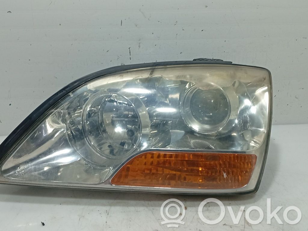KIA Sorento Headlight/headlamp 