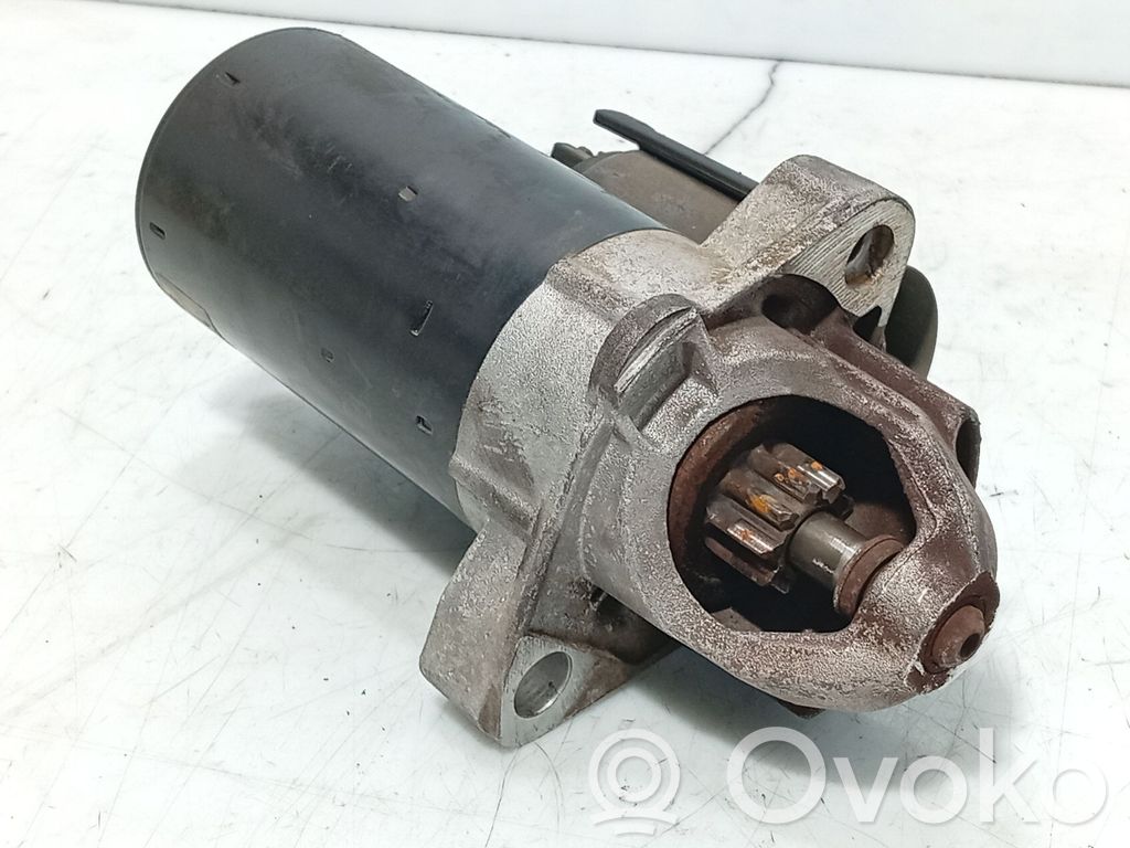 Audi A4 S4 B6 8E 8H Starteris 