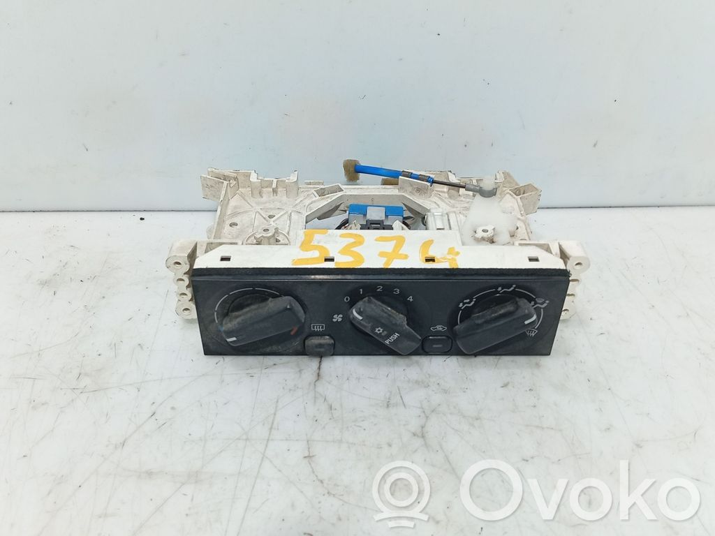 Mitsubishi Space Star Air conditioner control unit module 