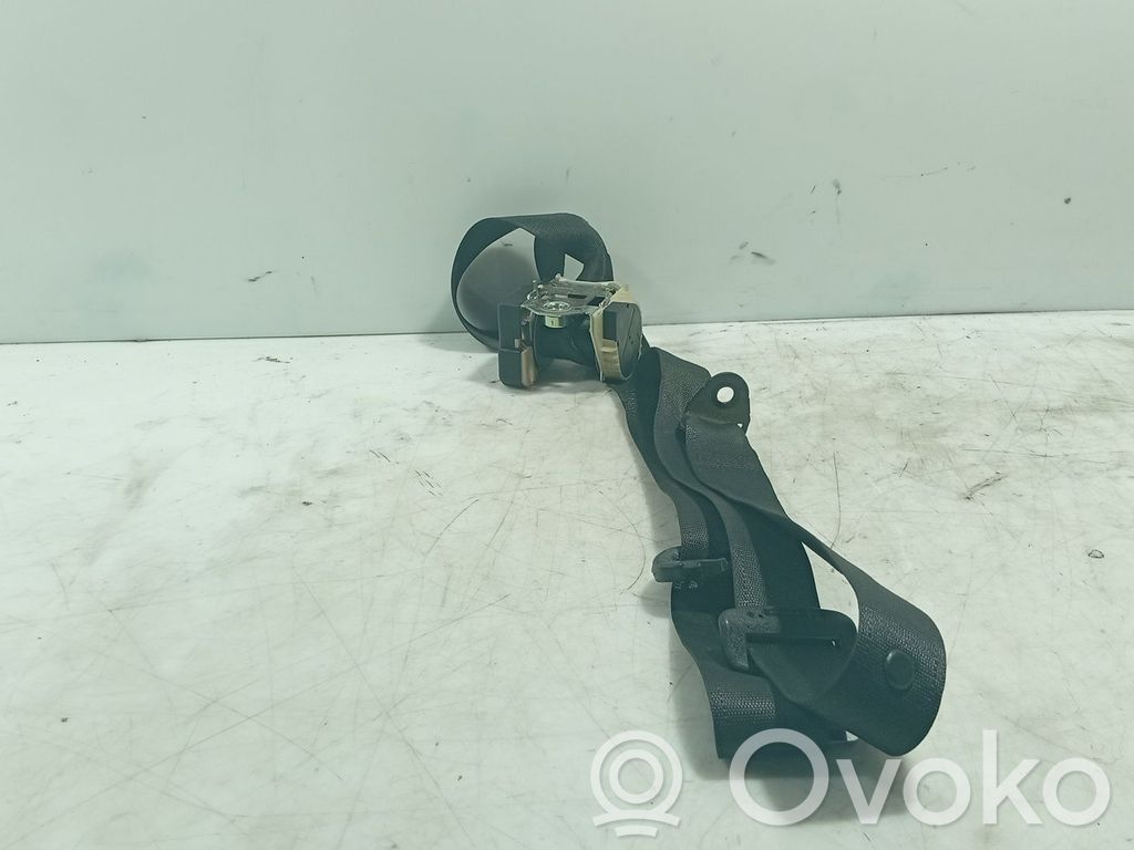 Opel Corsa C Cinturón trasero 