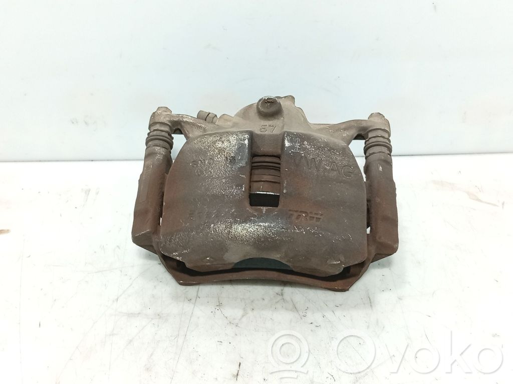 Etujarrusatula   8V0615124,5Q0615124