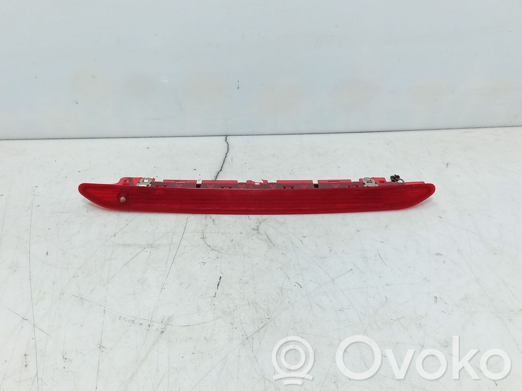 Seat Leon (5F) Trzecie światło stop 