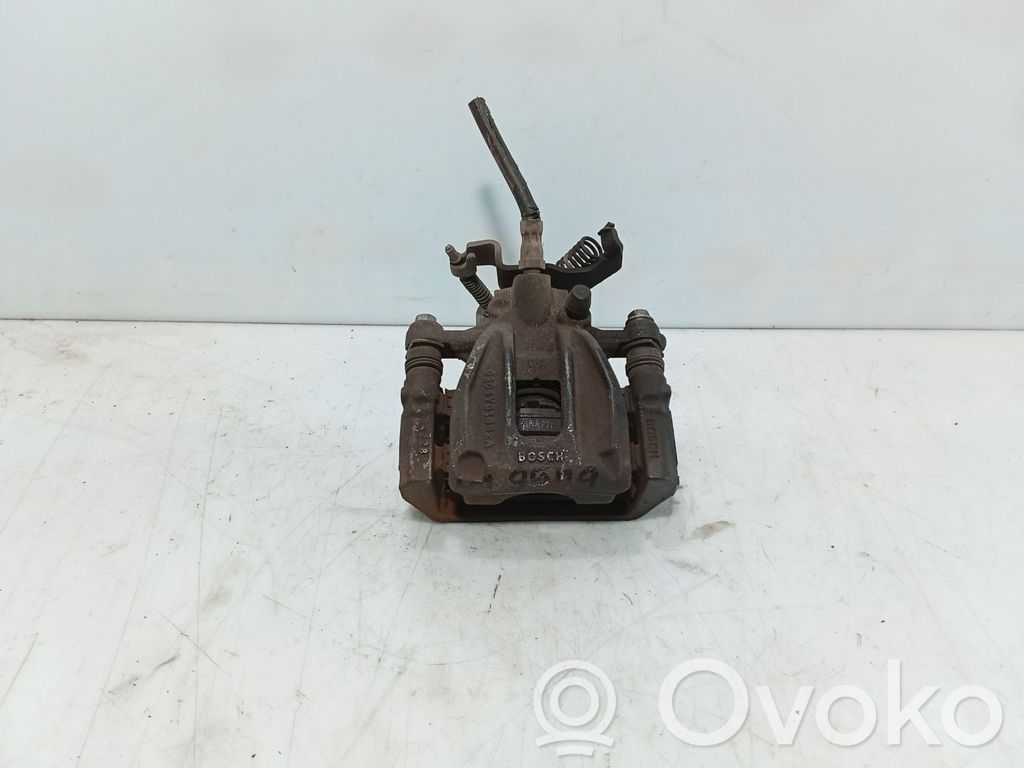 Ford Mondeo Mk III Support d'étrier arrière 