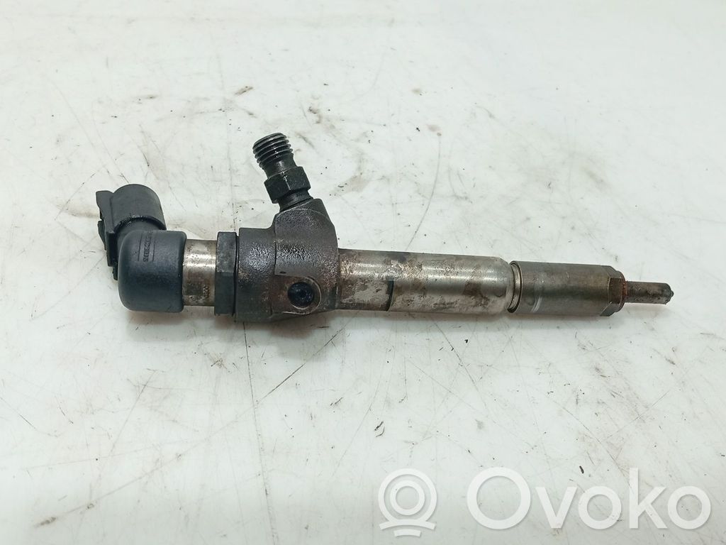 Inyector de combustible   1355051,4M5Q9F593AD
