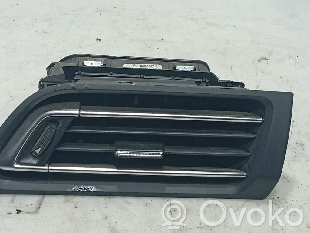 Grille de calandre avant   1303823XZD