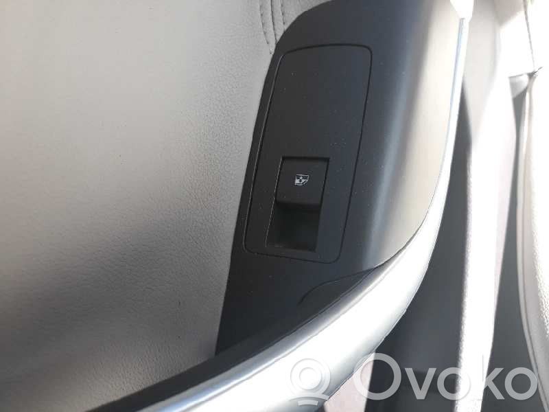 Opel Insignia A Interruptor del elevalunas eléctrico 