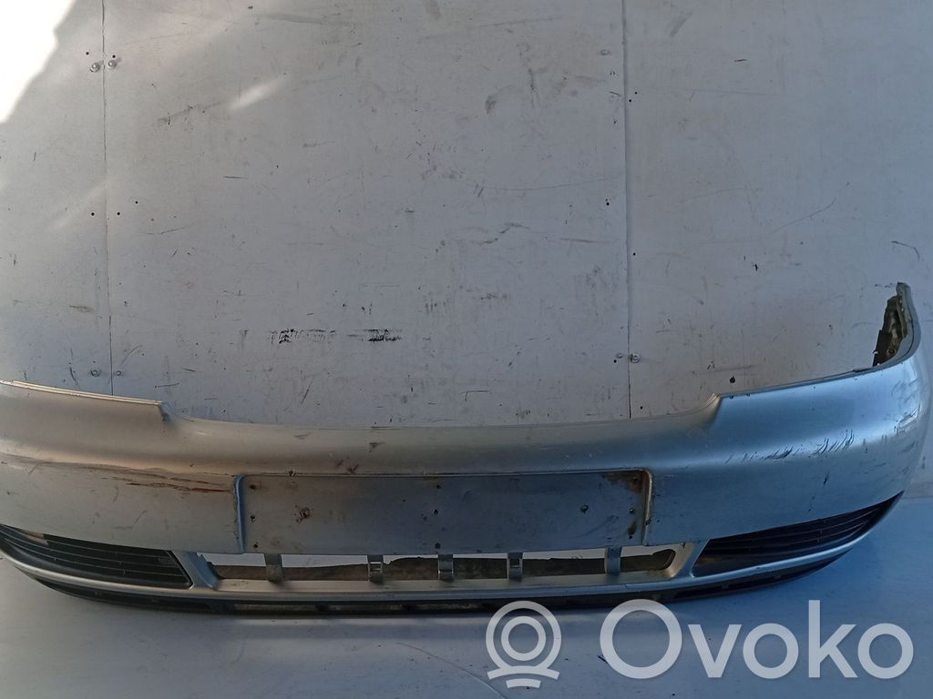 Audi A4 S4 B5 8D Bară față 