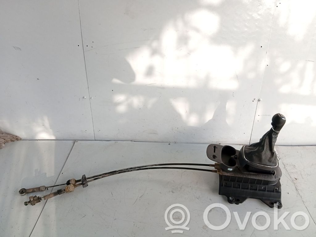 Opel Corsa D Manetă schimbător viteze 