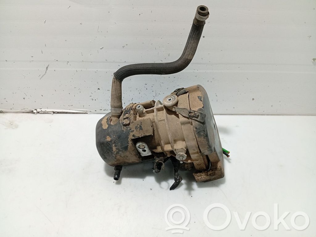 Citroen C5 Ohjaustehostimen pumppu 