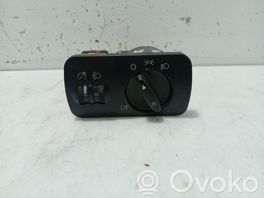 Seat Toledo II (1M) Interruptor de control del panel de luces
