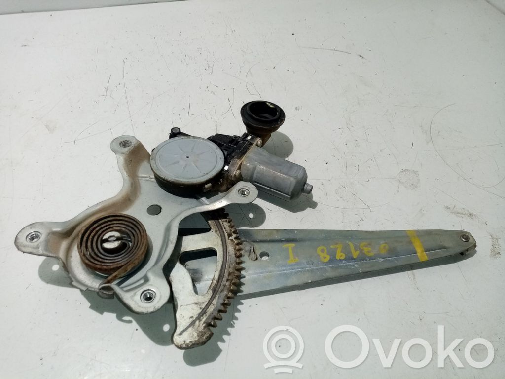 Lexus RX 450H Meccanismo di sollevamento del finestrino posteriore senza motorino