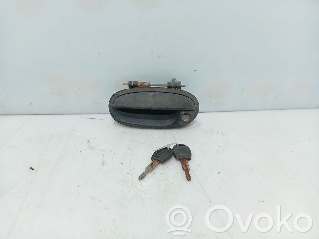 Chevrolet Matiz Manecilla externa puerta delantera