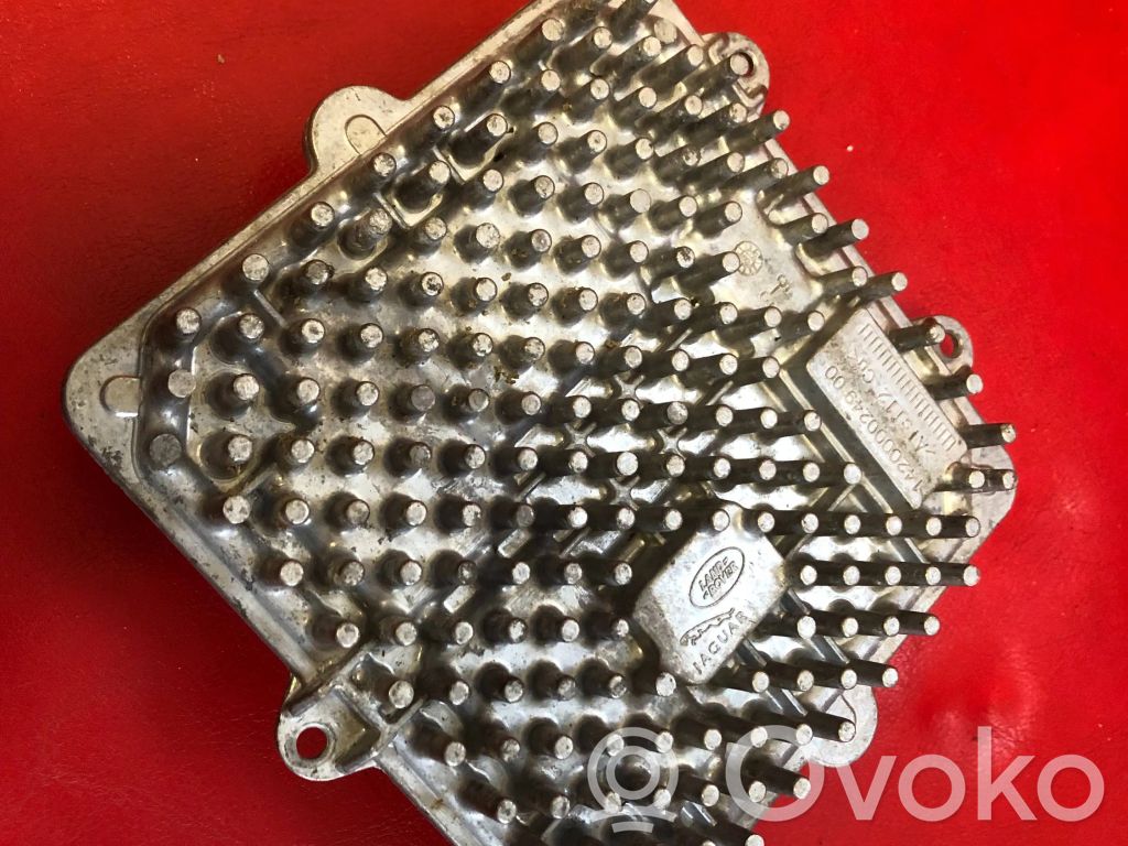 Jaguar F-Type Voltage converter/converter module 
