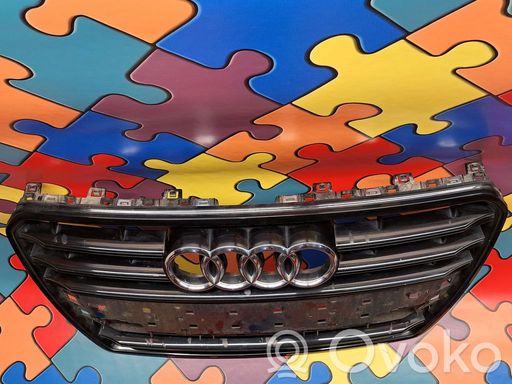 Audi A7 S7 4G Etupuskurin ylempi jäähdytinsäleikkö 