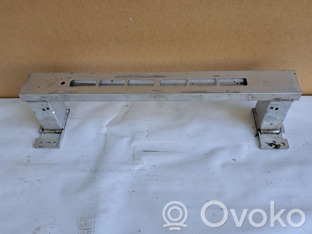 Land Rover Range Rover Sport L461 Poprzeczka zderzaka przedniego 