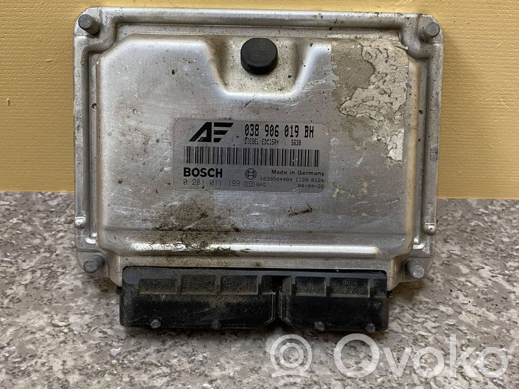 Volkswagen Sharan Engine control unit/module 