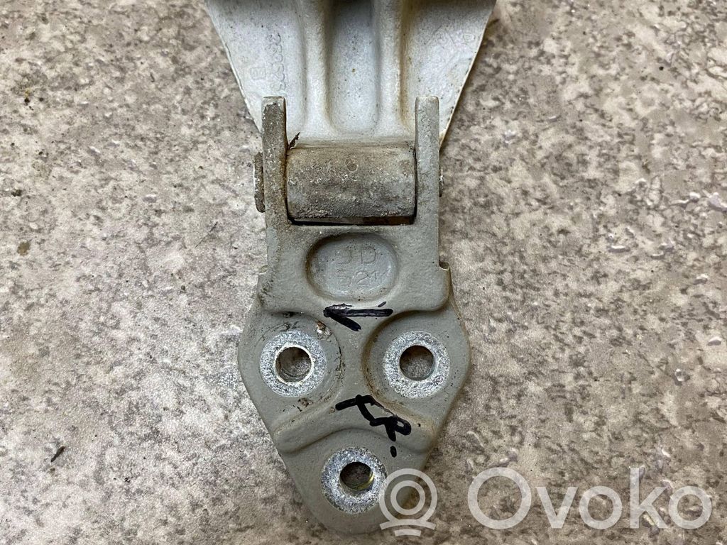 Renault Master II Front door lower hinge 