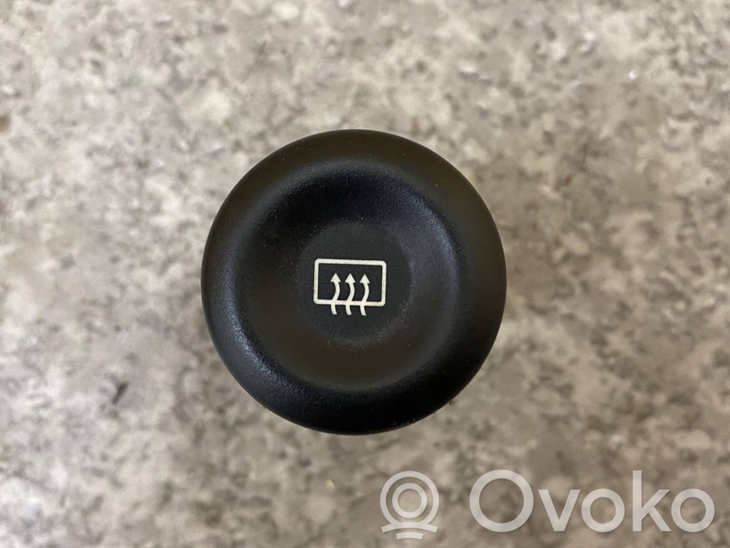 Renault Master II Windscreen/window heater switch 