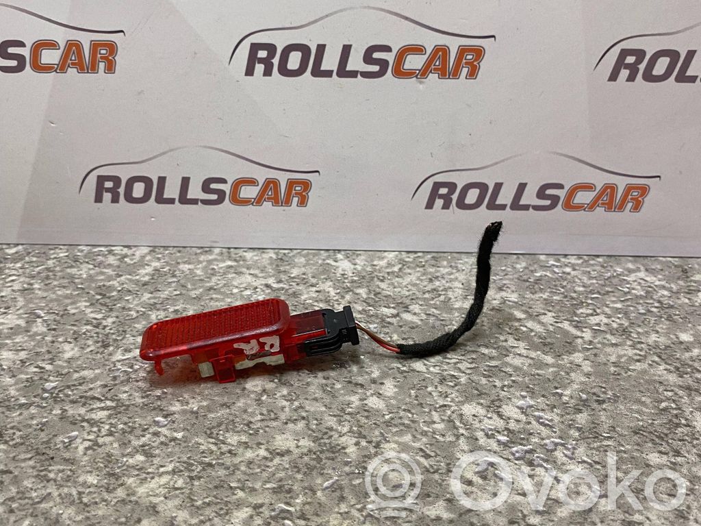 Audi A8 S8 D3 4E Luz interna puerta delantera 