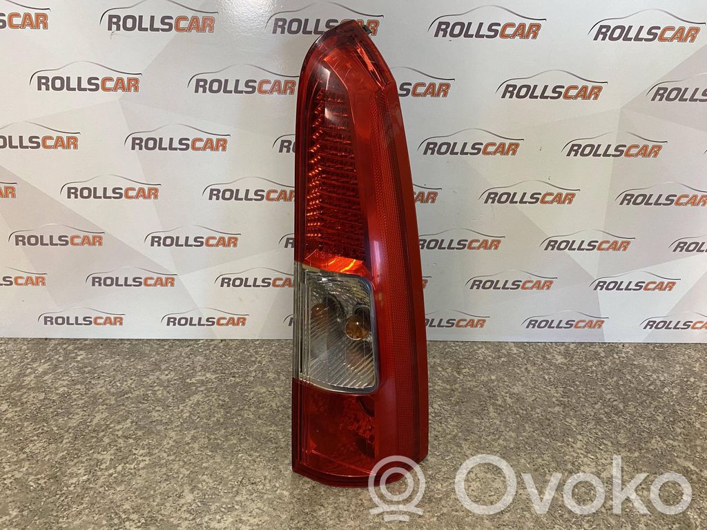 Volvo V70 Rear/tail lights 