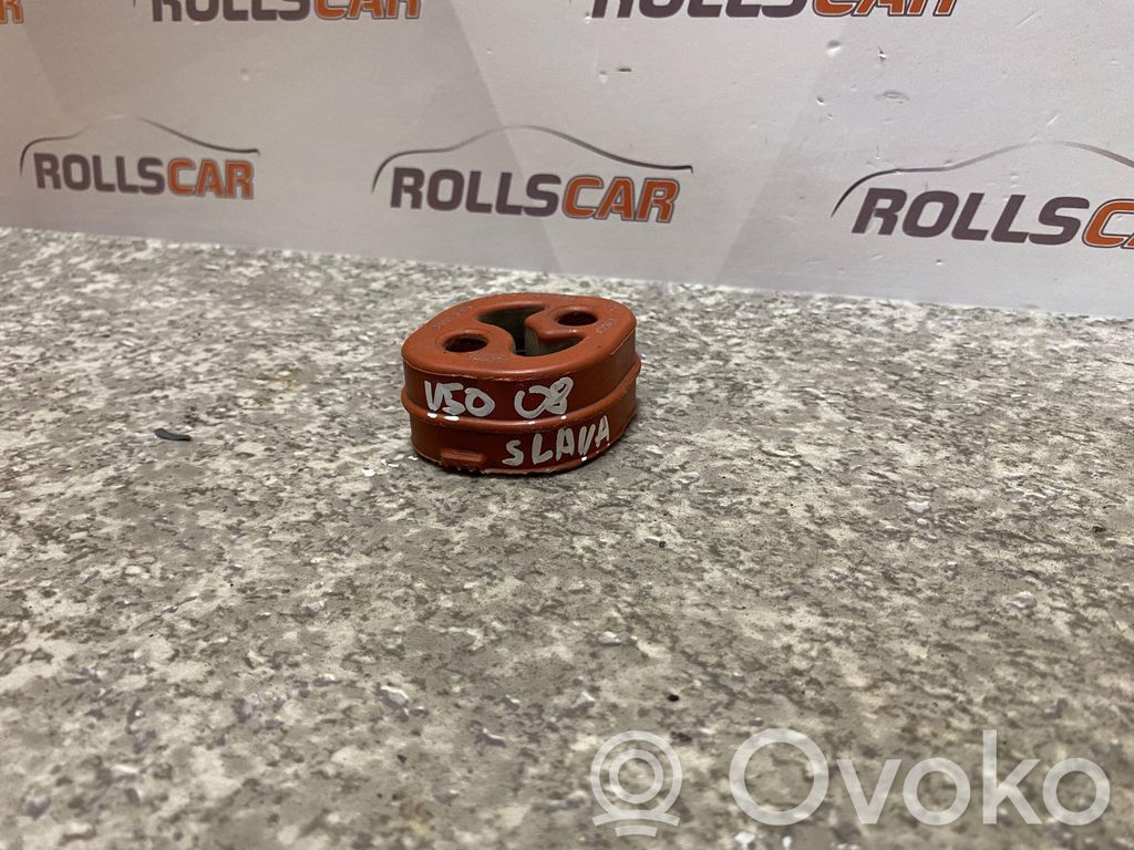 Volvo V50 Izpūtēja turētājs 