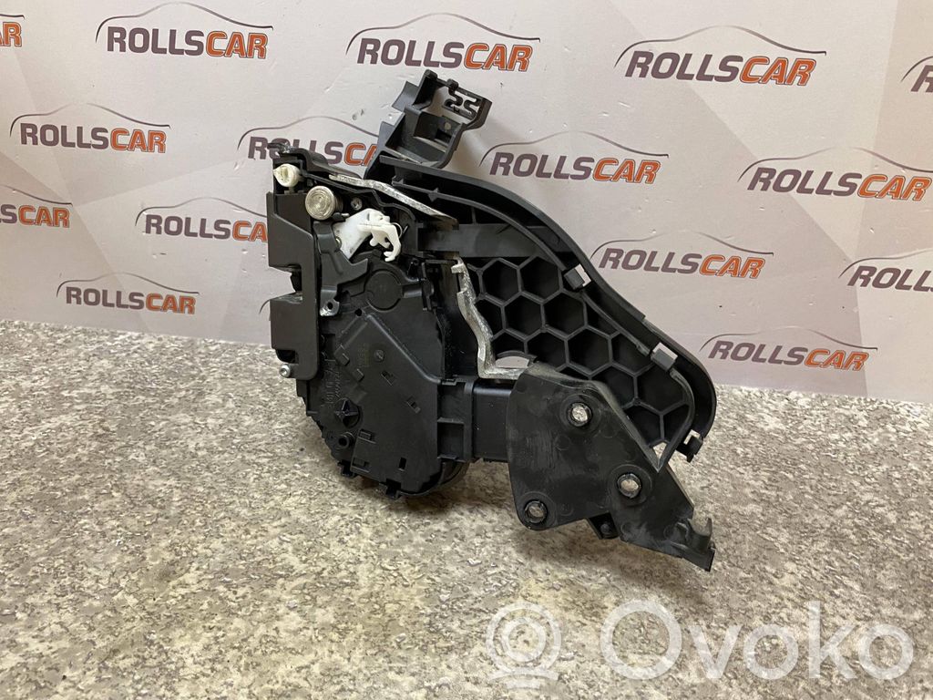 Volvo V50 Zamek drzwi tylnych 