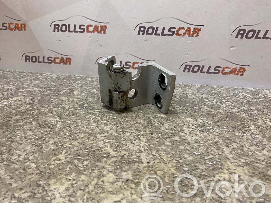 BMW X5 E53 Rear door upper hinge 
