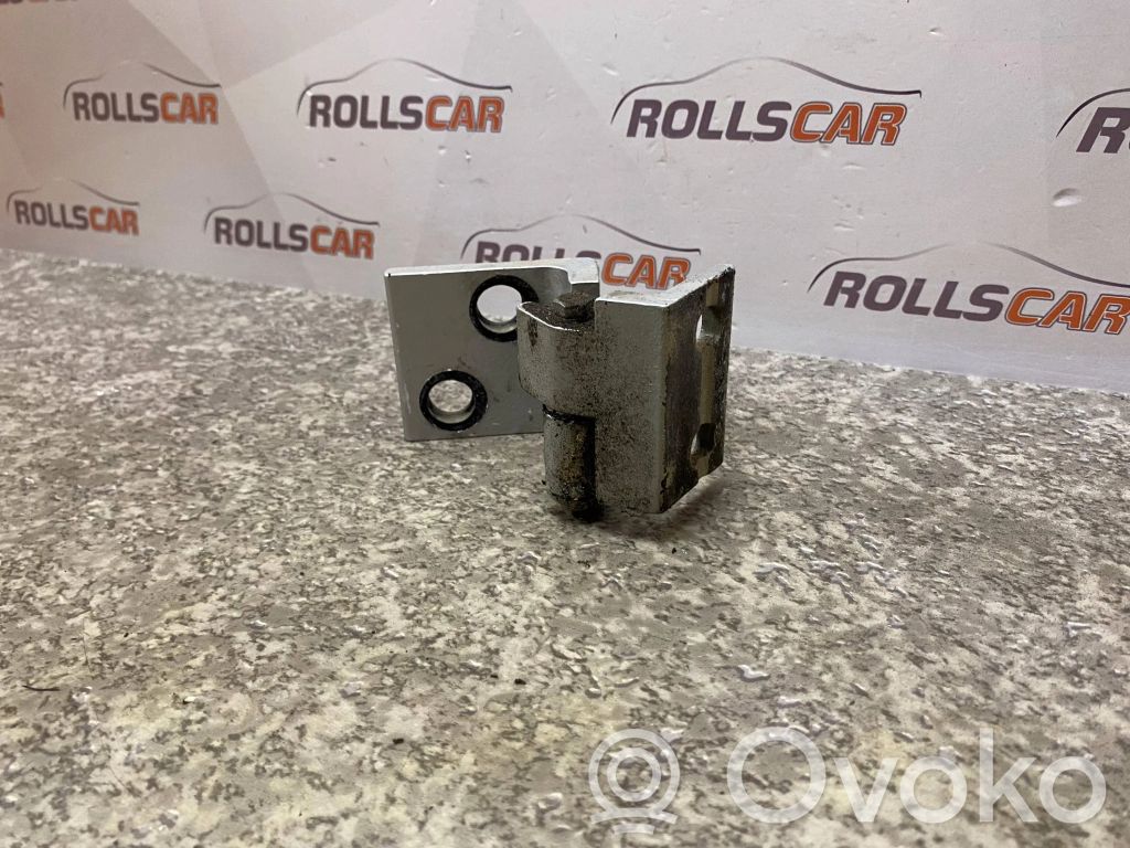 BMW X5 E53 Rear door lower hinge 