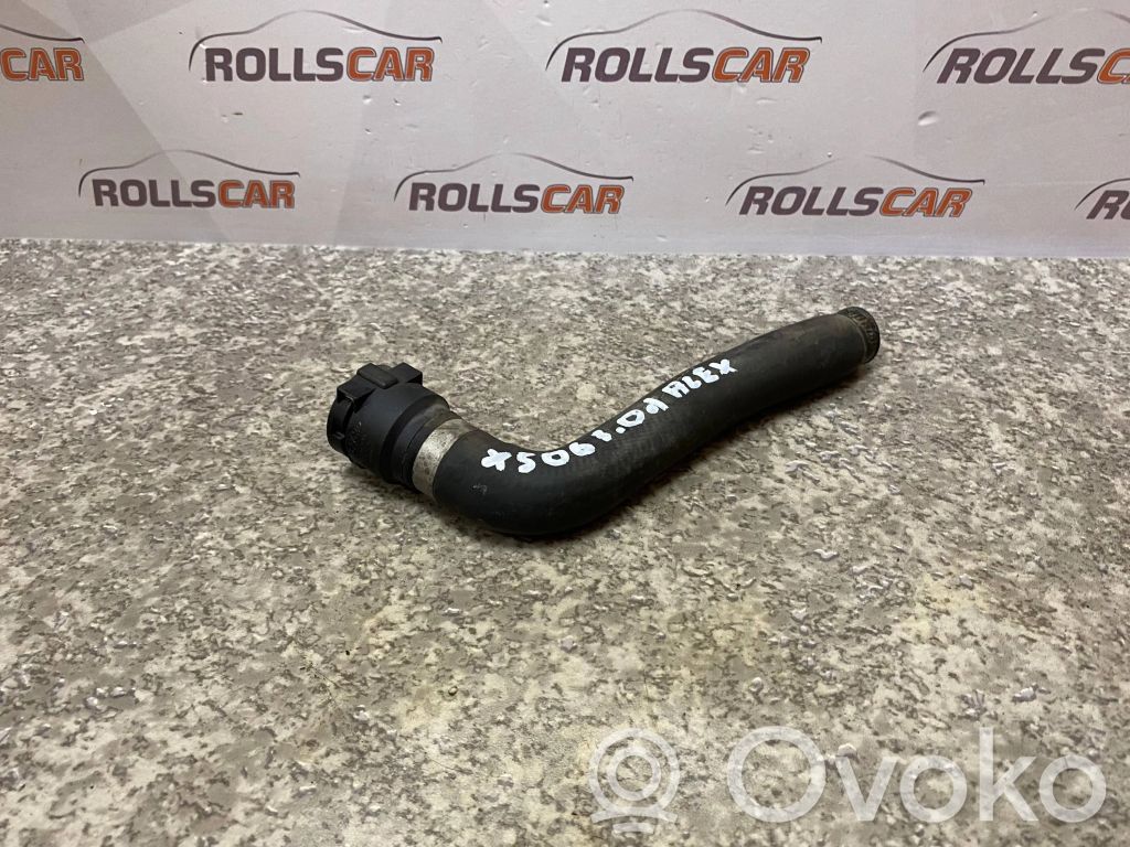 BMW X5 E53 Engine coolant pipe/hose 