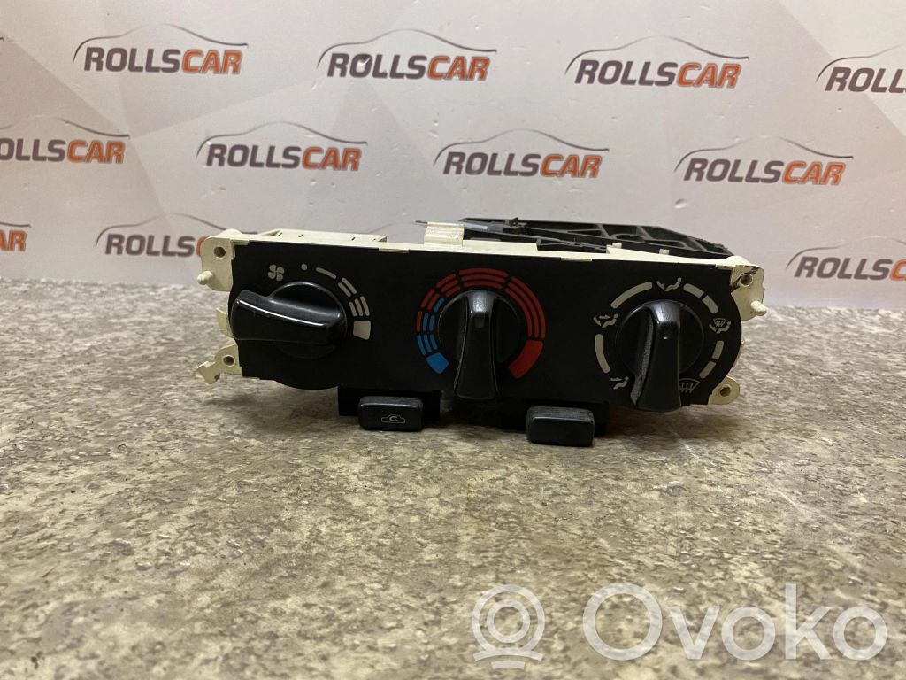 Nissan Primera Climate control unit 