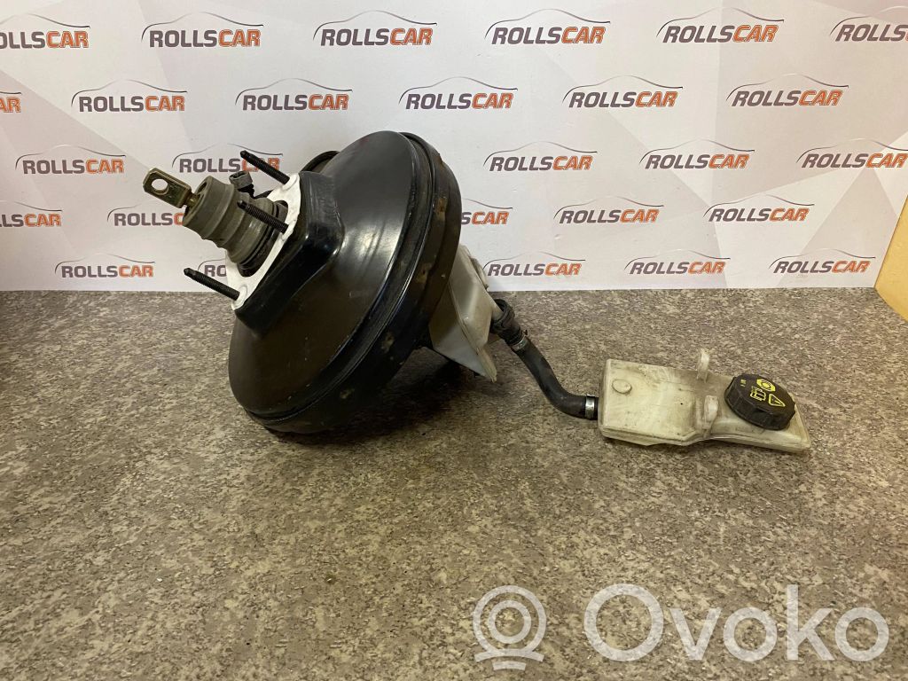 Ford Focus Brake booster 