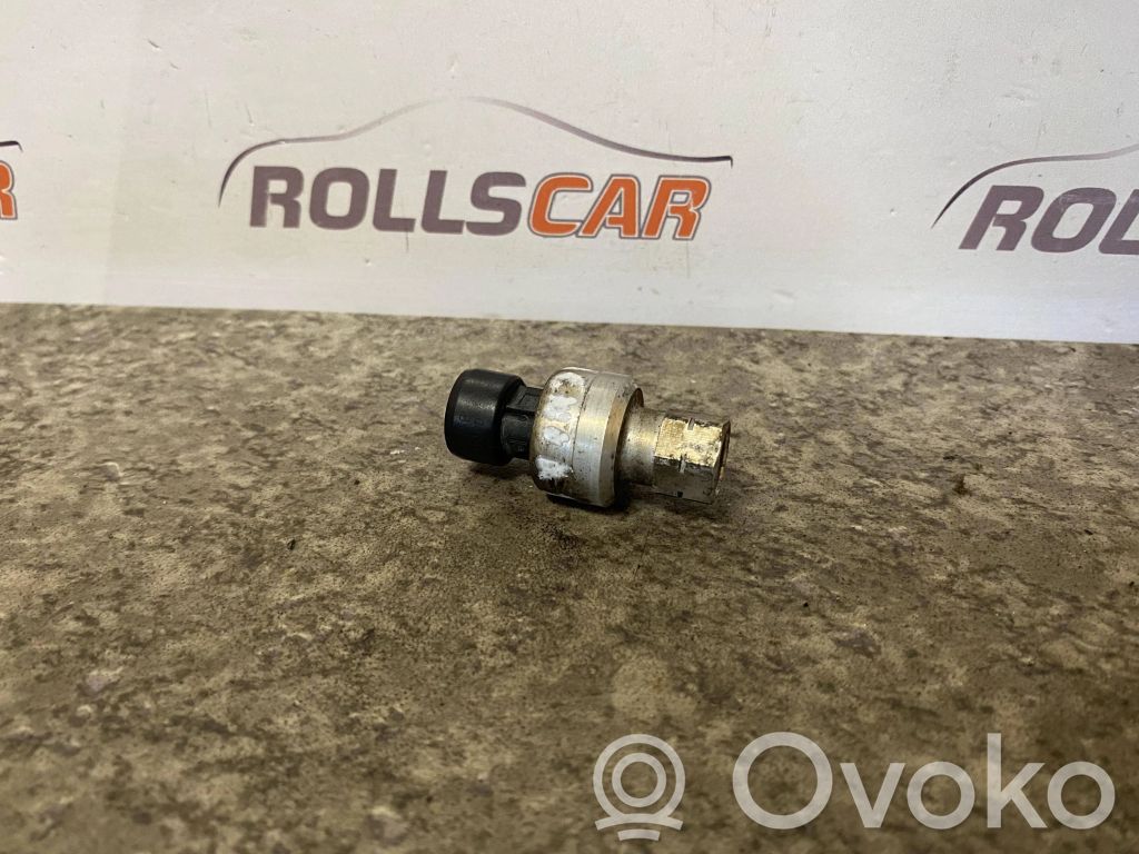 Opel Insignia A Air conditioning (A/C) pressure sensor 