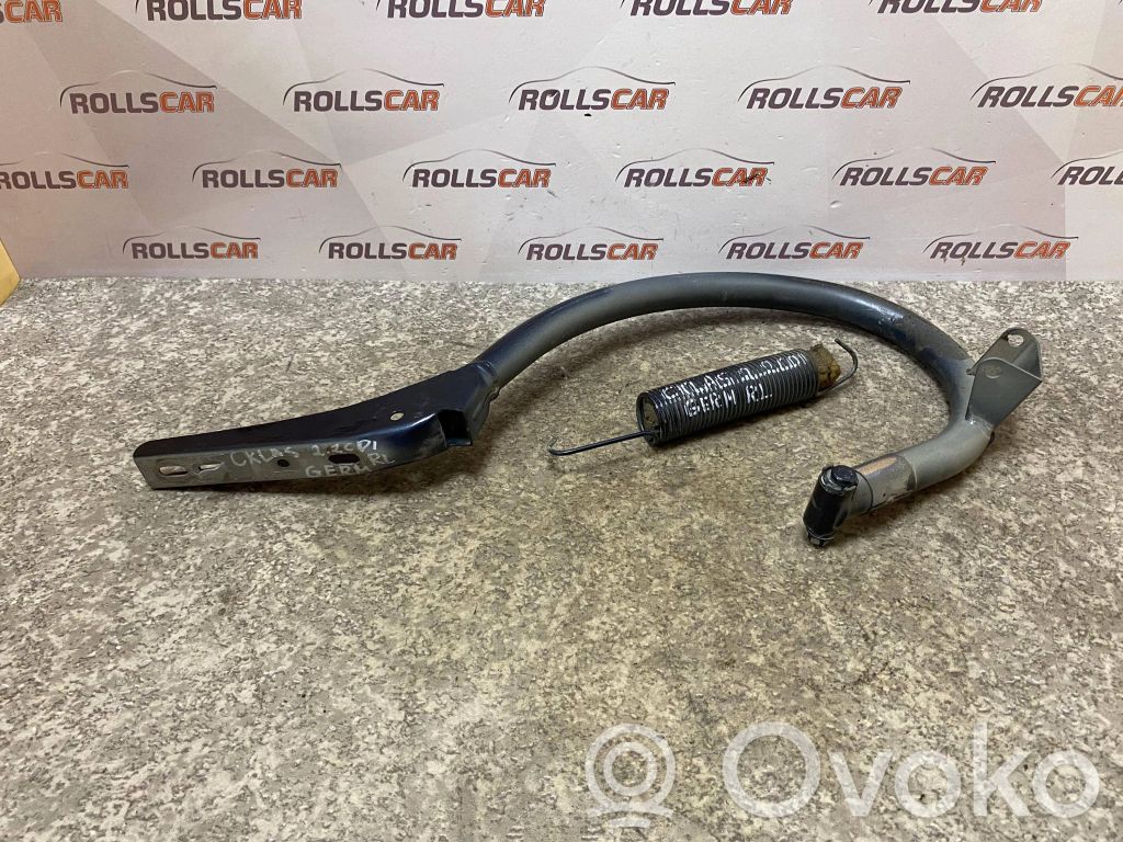 Mercedes-Benz C W203 Tailgate/trunk/boot hinge 