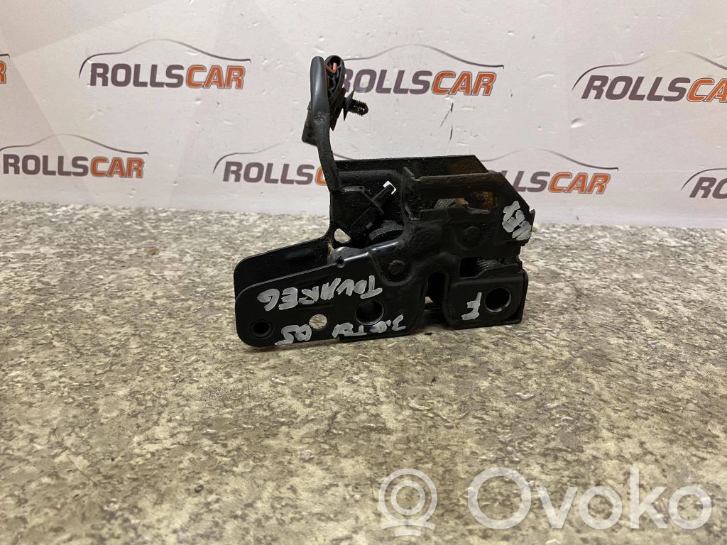 Volkswagen Touareg I Engine bonnet/hood lock/catch 