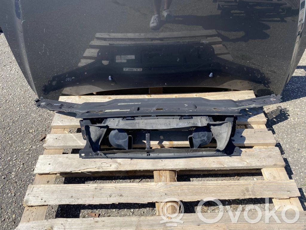 Volvo S80 Radiatorių panelė 