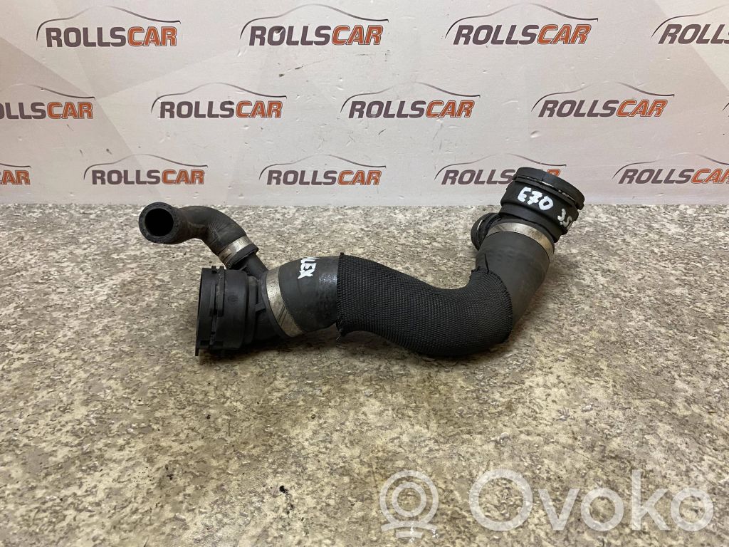 BMW X5 E70 Moottorin vesijäähdytyksen putki/letku 