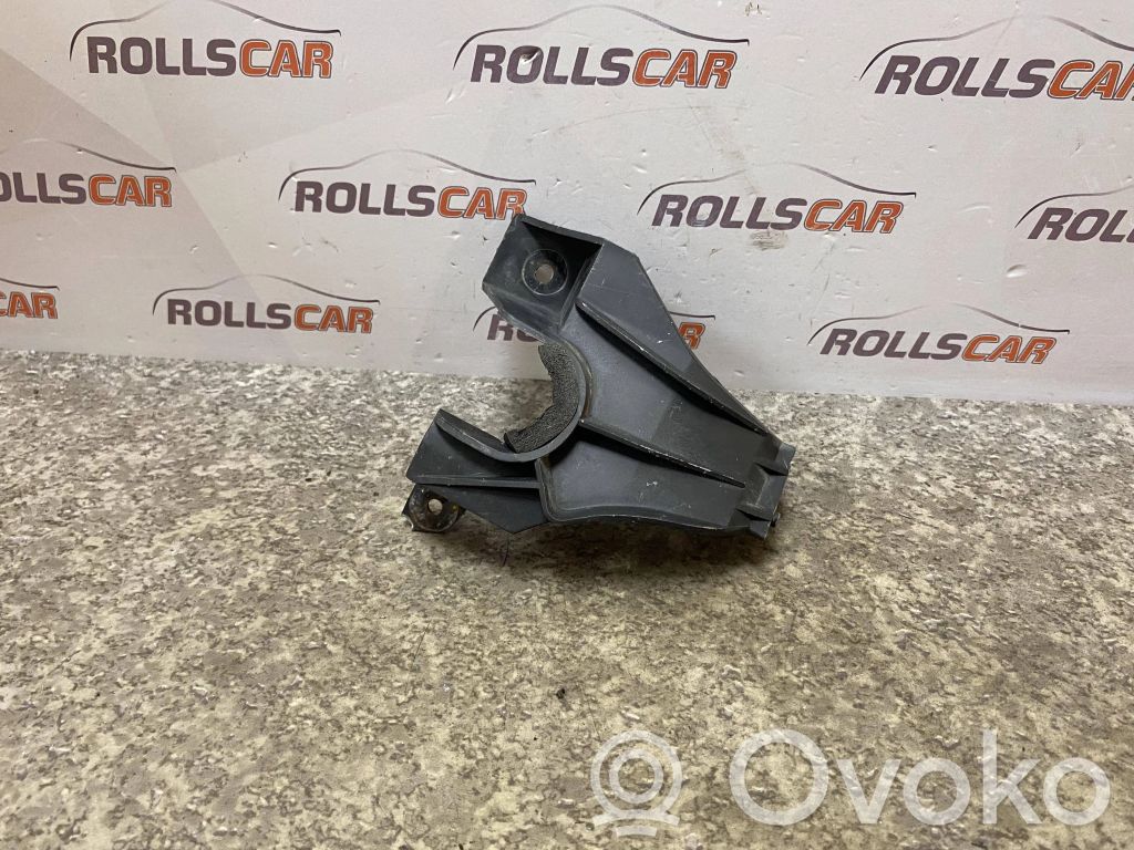 Jaguar S-Type Headlight/headlamp mounting bracket 