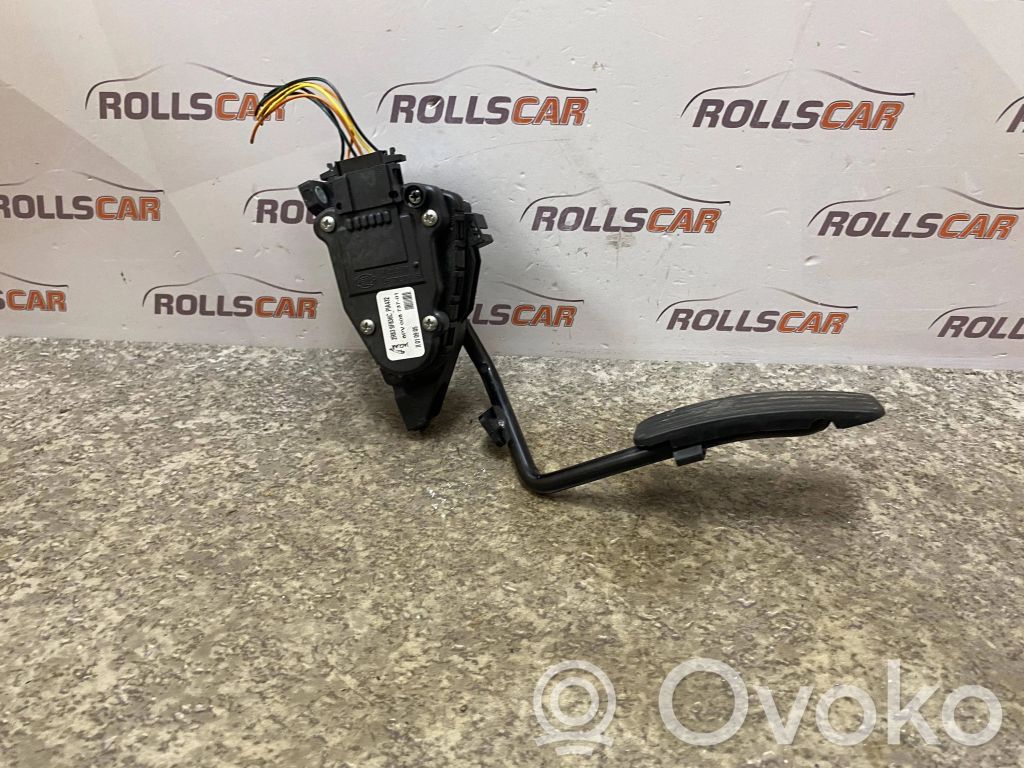 Jaguar S-Type Accelerator throttle pedal 