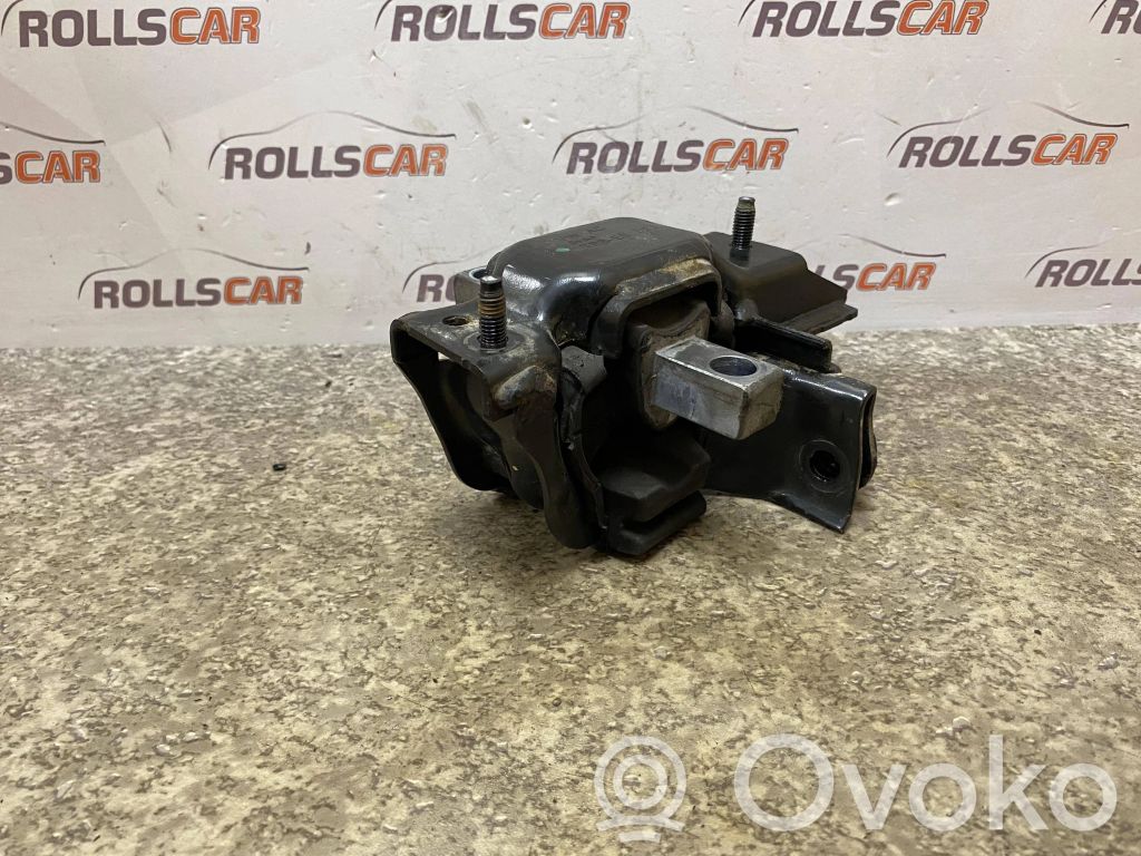 Volkswagen Polo V 6R Engine mount bracket 