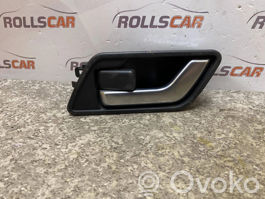 Land Rover Freelander 2 - LR2 Manecilla interna puerta trasera 