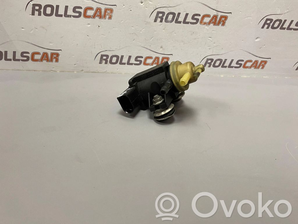Skoda Superb B6 (3T) Turbolader Druckwandler Magnetventil 